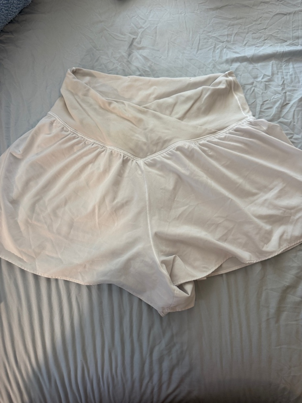 aerie white athletic shorts